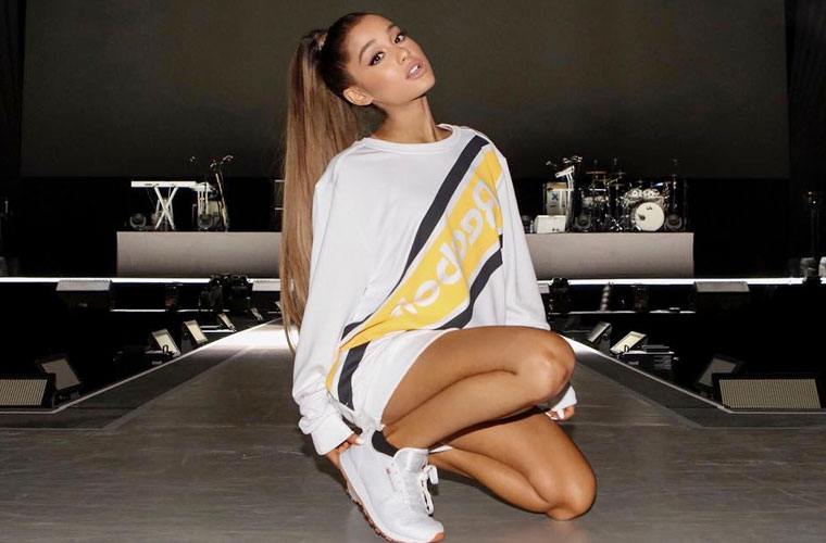 How tall is Ariana grande no heels